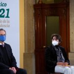 SEMAR rescata a 2 estadounidenses que se encontraban a la deriva en costas de Baja California