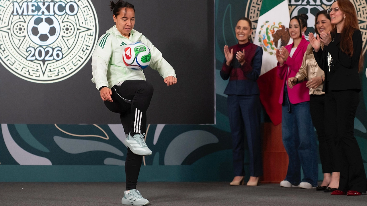 Jóvenes compiten por ser la voz de México en el partido inaugural del Mundial