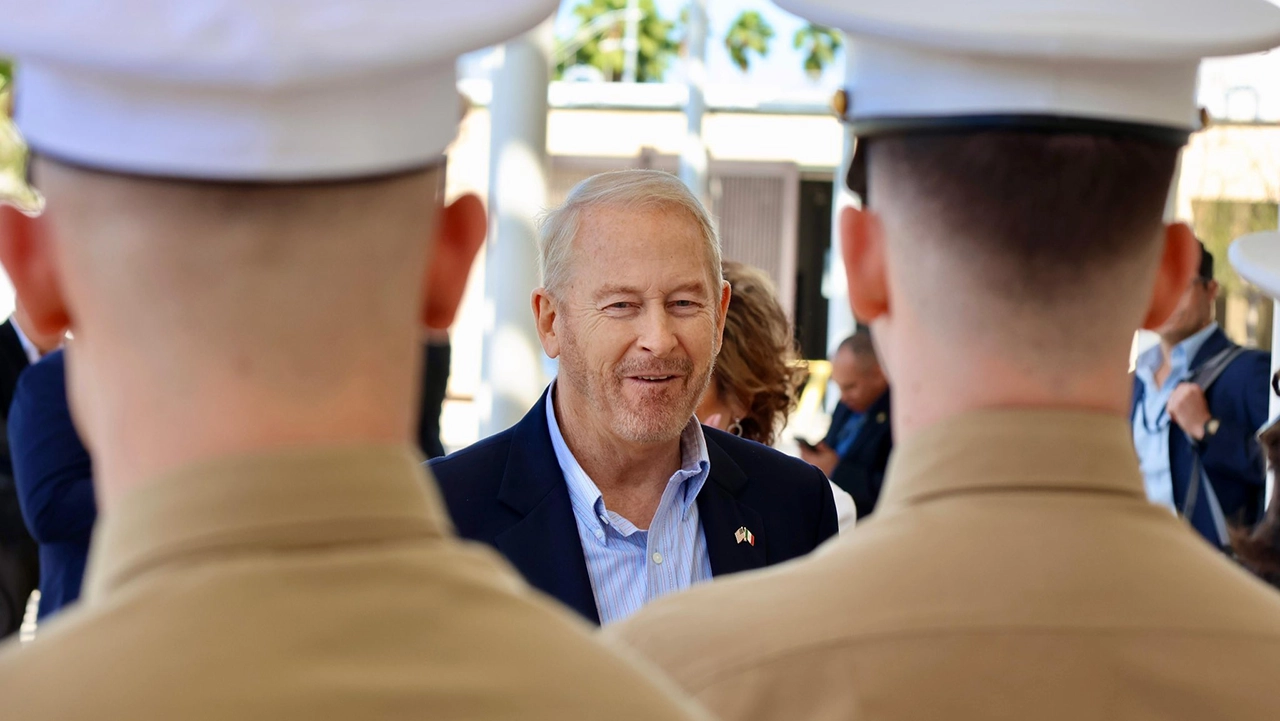 Para que inversión prospere no debe haber corrupción: embajador de EU